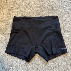 Patagonia Black Athletic Shorts Mid-Thigh Length